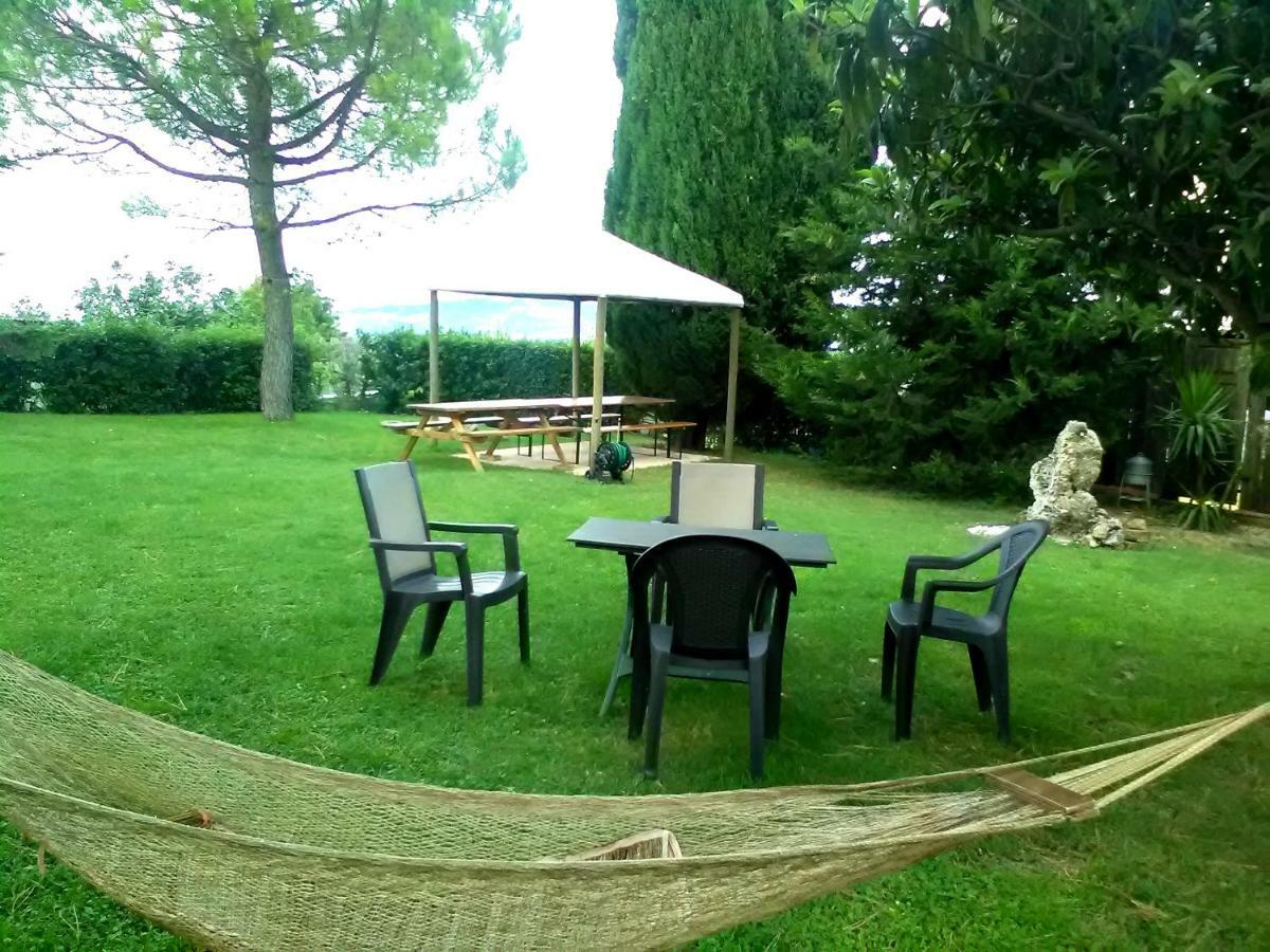 Cossignano Agriturismo Galanti מראה חיצוני תמונה